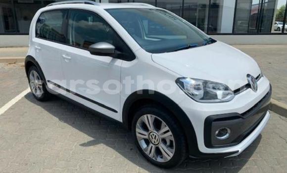 Sayi Na hannu Volkswagen up! White Mota in Maseru a Maseru Sayi Na hannu Volkswagen up! White Mota in Maseru a Maseru