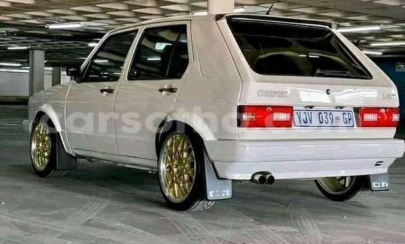 Sayi Na hannu Volkswagen Golf White Mota in Maseru a Maseru Sayi Na hannu Volkswagen Golf White Mota in Maseru a Maseru