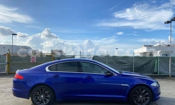 Acheter Occasion Voiture Jaguar XF Bleu à Maseru, Maseru Acheter Occasion Voiture Jaguar XF Bleu à Maseru, Maseru