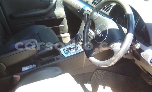 اشتري مستعمل Audi A4 Red سيارة في Hlotse في Leribe اشتري مستعمل Audi A4 Red سيارة في Hlotse في Leribe