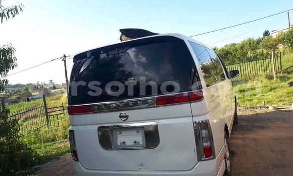 Sayi Na hannu Ford Aspire White Mota in Mafeteng a Mafeteng Sayi Na hannu Ford Aspire White Mota in Mafeteng a Mafeteng