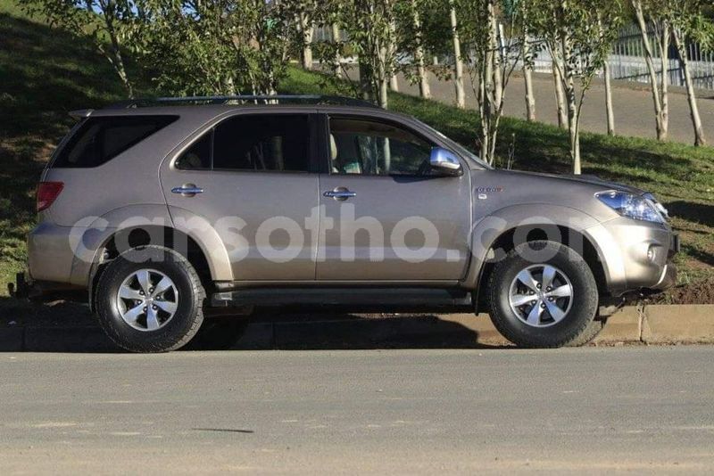 Big with watermark toyota fortuner maseru import dubai 27852