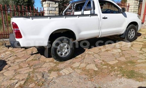 اشتري مستعمل DAF 46 White سيارة في Hlotse في Leribe اشتري مستعمل DAF 46 White سيارة في Hlotse في Leribe