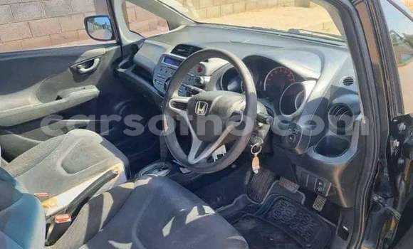 اشتري مستعمل Toyota Vitz Black سيارة في Mafeteng في Mafeteng اشتري مستعمل Toyota Vitz Black سيارة في Mafeteng في Mafeteng