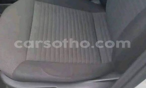 اشتري مستعمل Volkswagen Polo White سيارة في Hlotse في Leribe اشتري مستعمل Volkswagen Polo White سيارة في Hlotse في Leribe