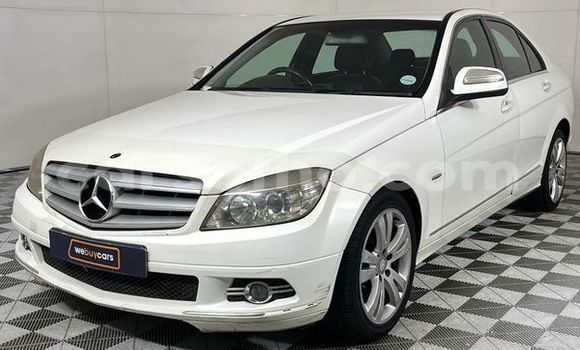 اشتري مستعمل Mercedes-Benz C–Class White سيارة في Mafeteng في Mafeteng اشتري مستعمل Mercedes-Benz C–Class White سيارة في Mafeteng في Mafeteng