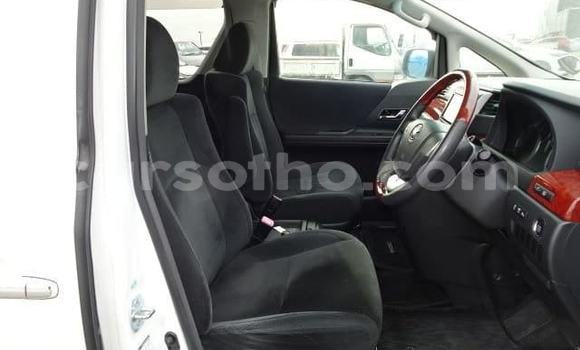Sayi Na hannu Toyota Vellfire White Mota in Import - Dubai a Maseru Sayi Na hannu Toyota Vellfire White Mota in Import - Dubai a Maseru