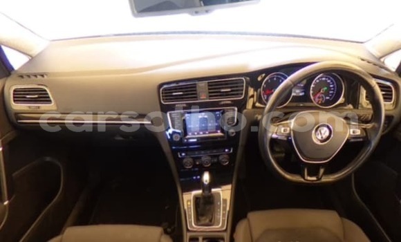 اشتري مستعمل Volkswagen Golf Blue سيارة في Mafeteng في Mafeteng اشتري مستعمل Volkswagen Golf Blue سيارة في Mafeteng في Mafeteng