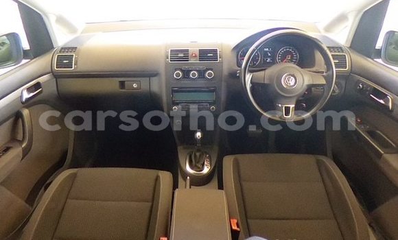 اشتري مستعمل Volkswagen Golf Red سيارة في Mafeteng في Mafeteng اشتري مستعمل Volkswagen Golf Red سيارة في Mafeteng في Mafeteng