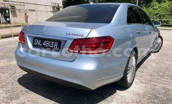 اشتري مستعمل Mercedes-Benz E–Class Other سيارة في Import - Dubai في Maseru اشتري مستعمل Mercedes-Benz E–Class Other سيارة في Import - Dubai في Maseru