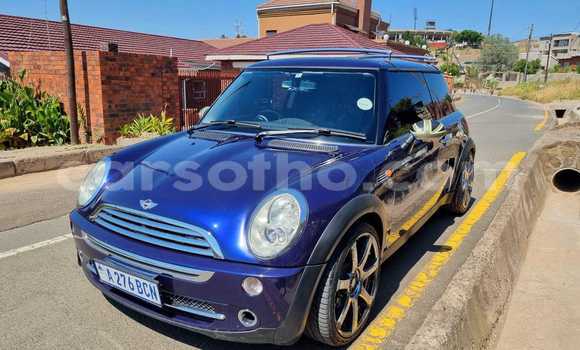 اشتري مستعمل Mini Cooper Blue سيارة في Mafeteng في Mafeteng
