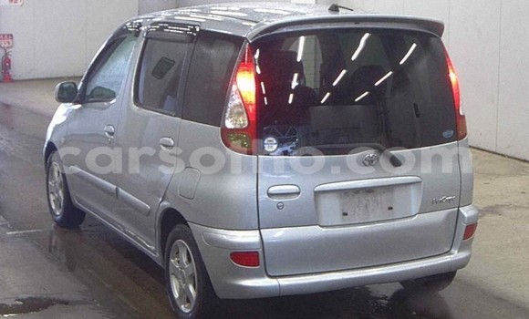 Acheter Occasion Voiture Toyota FunCargo Gris à Maseru, Maseru Acheter Occasion Voiture Toyota FunCargo Gris à Maseru, Maseru