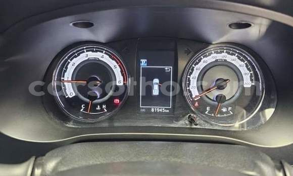 Sayi Na hannu Toyota Hilux White Mota in Maseru a Maseru Sayi Na hannu Toyota Hilux White Mota in Maseru a Maseru