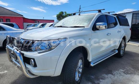 Acheter Occasion Voiture Mitsubishi Triton Blanc à Maseru, Maseru Acheter Occasion Voiture Mitsubishi Triton Blanc à Maseru, Maseru