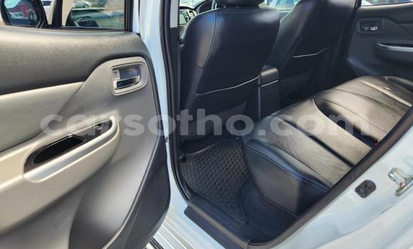 Acheter Occasion Voiture Mitsubishi Triton Blanc à Maseru, Maseru Acheter Occasion Voiture Mitsubishi Triton Blanc à Maseru, Maseru