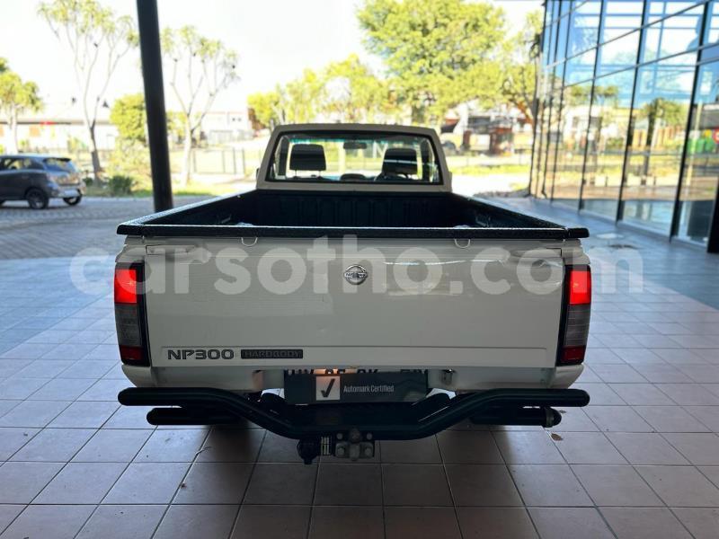 Big with watermark nissan np 300 maseru maseru 27925