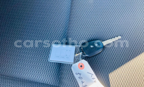 اشتري مستعمل Toyota Hiace White سيارة في Maseru في Maseru اشتري مستعمل Toyota Hiace White سيارة في Maseru في Maseru