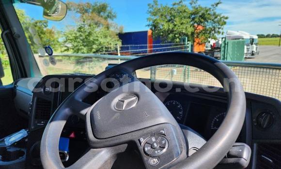 اشتري مستعمل Mercedes‒Benz Truck Other شاحنة في Maseru في Maseru اشتري مستعمل Mercedes‒Benz Truck Other شاحنة في Maseru في Maseru