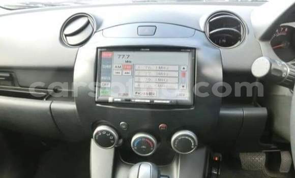 اشتري مستعمل Mazda Demio Green سيارة في Maseru في Maseru اشتري مستعمل Mazda Demio Green سيارة في Maseru في Maseru