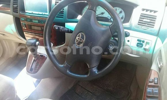 Sayi Na hannu Toyota Spacio White Mota in Maseru a Maseru Sayi Na hannu Toyota Spacio White Mota in Maseru a Maseru