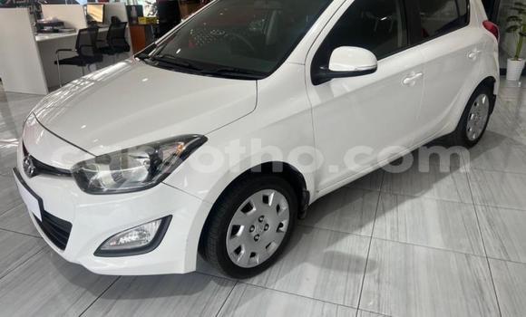 اشتري مستعمل Hyundai i20 White سيارة في Maseru في Maseru اشتري مستعمل Hyundai i20 White سيارة في Maseru في Maseru