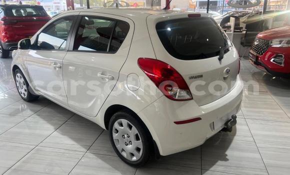 اشتري مستعمل Hyundai i20 White سيارة في Maseru في Maseru اشتري مستعمل Hyundai i20 White سيارة في Maseru في Maseru