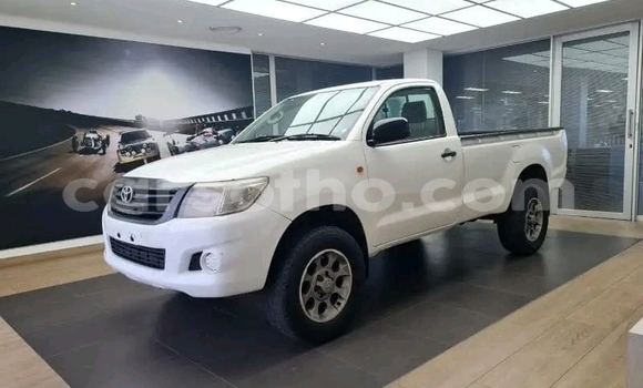 Acheter Occasion Voiture Toyota Hilux Blanc à Maseru, Maseru Acheter Occasion Voiture Toyota Hilux Blanc à Maseru, Maseru