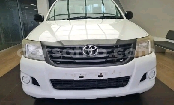 Acheter Occasion Voiture Toyota Hilux Blanc à Maseru, Maseru Acheter Occasion Voiture Toyota Hilux Blanc à Maseru, Maseru