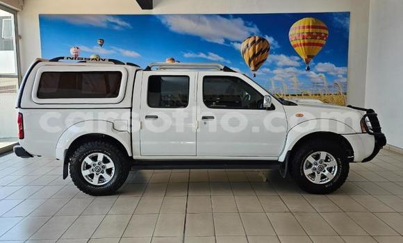 Acheter Occasion Voiture Nissan NP 300 Blanc à Maseru, Maseru Acheter Occasion Voiture Nissan NP 300 Blanc à Maseru, Maseru