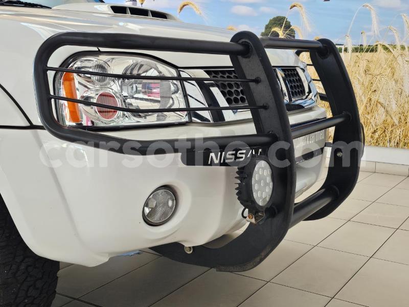 Big with watermark nissan np 300 maseru maseru 27972