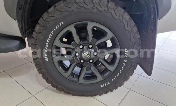 اشتري مستعمل Toyota Hilux Silver سيارة في Maseru في Maseru اشتري مستعمل Toyota Hilux Silver سيارة في Maseru في Maseru