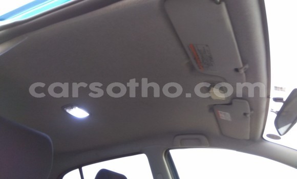 Sayi Na hannu Toyota Vitz Blue Mota in Maseru a Maseru Sayi Na hannu Toyota Vitz Blue Mota in Maseru a Maseru