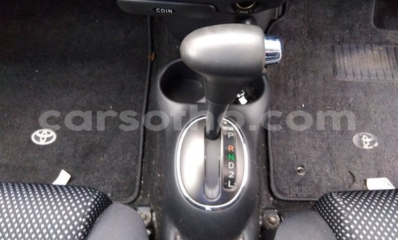 Sayi Na hannu Toyota Vitz Blue Mota in Maseru a Maseru Sayi Na hannu Toyota Vitz Blue Mota in Maseru a Maseru