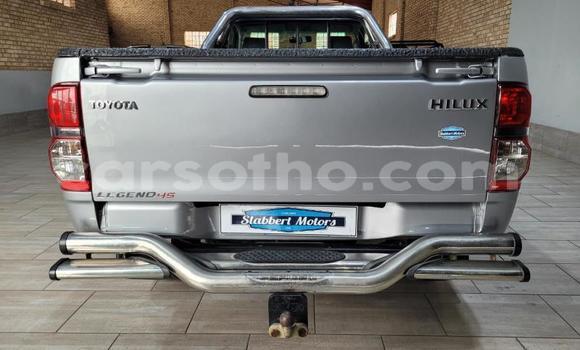 اشتري مستعمل Toyota Hilux Silver سيارة في Maseru في Maseru اشتري مستعمل Toyota Hilux Silver سيارة في Maseru في Maseru