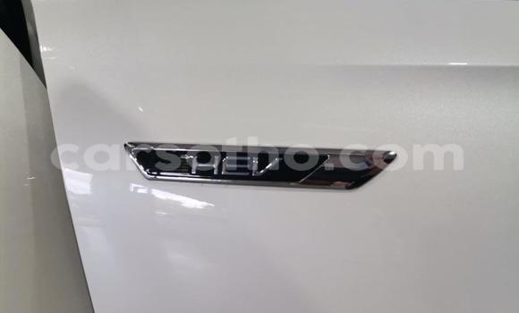 Sayi Na hannu Haval H6 White Mota in Maseru a Maseru Sayi Na hannu Haval H6 White Mota in Maseru a Maseru