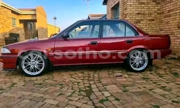 Acheter Occasion Voiture Toyota Corolla Rouge à Maseru, Maseru Acheter Occasion Voiture Toyota Corolla Rouge à Maseru, Maseru