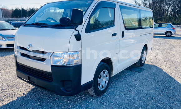Acheter Occasion Voiture Toyota Hiace Blanc à Maseru, Maseru