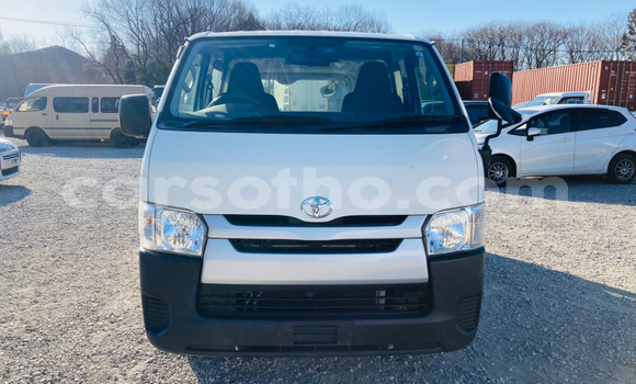 اشتري مستعمل Toyota Hiace White سيارة في Maseru في Maseru اشتري مستعمل Toyota Hiace White سيارة في Maseru في Maseru