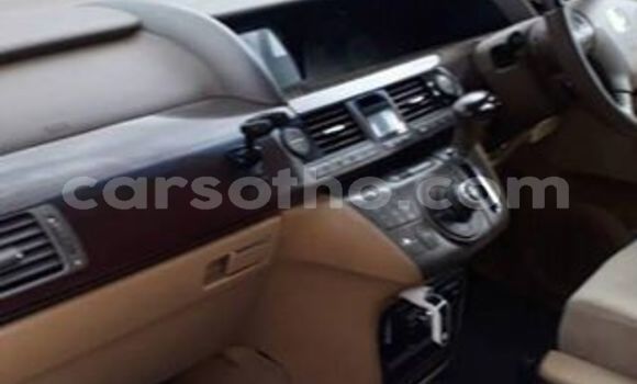 Buy Used Honda Elysion White Car in Maseru in Maseru Buy Used Honda Elysion White Car in Maseru in Maseru