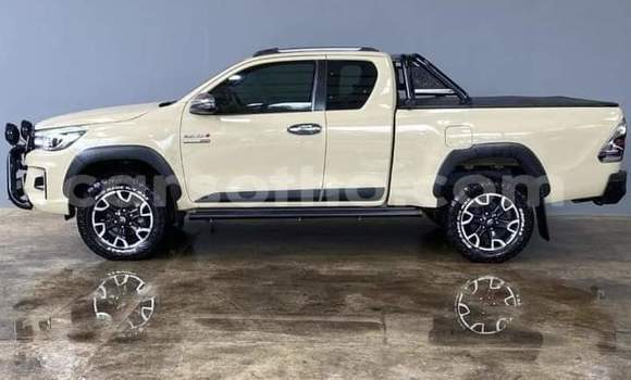 Sayi Na hannu Toyota Hilux Other Mota in Maseru a Maseru Sayi Na hannu Toyota Hilux Other Mota in Maseru a Maseru