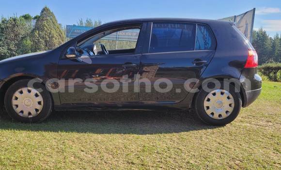 اشتري مستعمل Volkswagen Golf Black سيارة في Maputsoa في Leribe اشتري مستعمل Volkswagen Golf Black سيارة في Maputsoa في Leribe