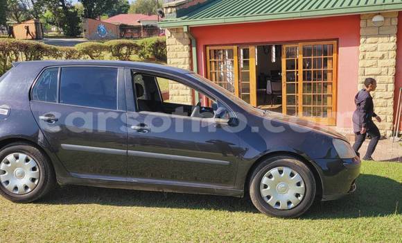 اشتري مستعمل Volkswagen Golf Black سيارة في Maputsoa في Leribe اشتري مستعمل Volkswagen Golf Black سيارة في Maputsoa في Leribe