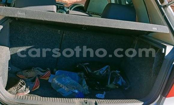 Sayi Na hannu Volkswagen Polo White Mota in Mafeteng a Mafeteng Sayi Na hannu Volkswagen Polo White Mota in Mafeteng a Mafeteng