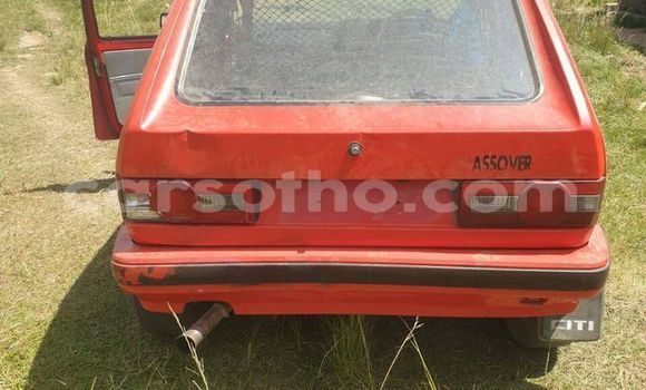 Sayi Na hannu Volkswagen Golf Red Mota in Import - Dubai a Maseru Sayi Na hannu Volkswagen Golf Red Mota in Import - Dubai a Maseru