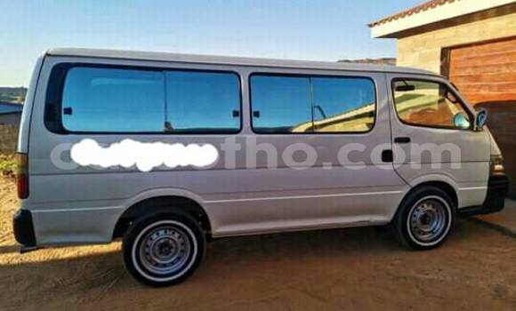 Acheter Occasion Voiture Toyota Hiace Blanc à Import - Dubai, Maseru Acheter Occasion Voiture Toyota Hiace Blanc à Import - Dubai, Maseru