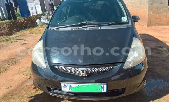 اشتري مستعمل Honda FIT Black سيارة في Import - Dubai في Maseru