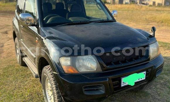 اشتري مستعمل Mitsubishi Pajero Black سيارة في Import - Dubai في Maseru