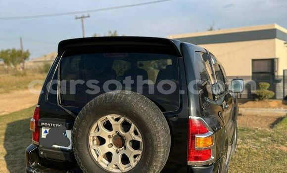 Acheter Occasion Voiture Mitsubishi Pajero Noir à Import - Dubai, Maseru Acheter Occasion Voiture Mitsubishi Pajero Noir à Import - Dubai, Maseru