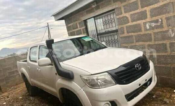 Acheter Occasion Voiture Toyota Hilux Blanc à Mafeteng, Mafeteng