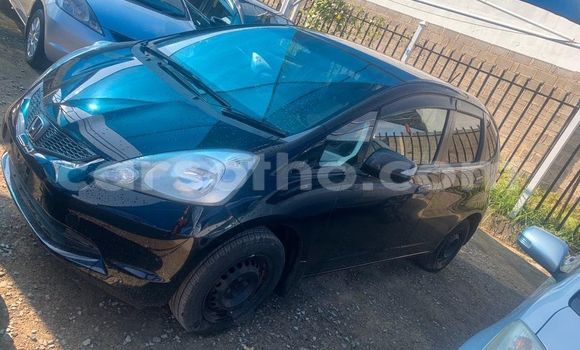 اشتري مستعمل Honda FIT Black سيارة في Mafeteng في Mafeteng